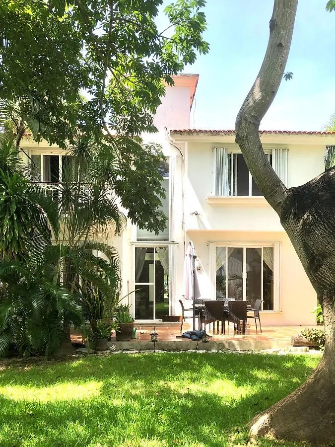 Casa Mi Tesoro Bed & Breakfast Playa del Carmen