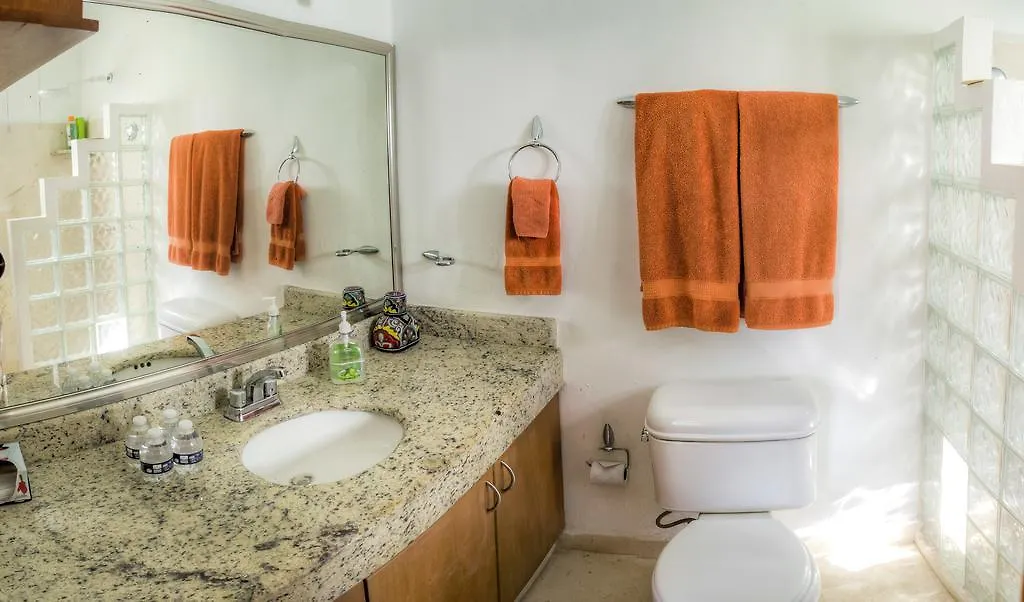 Casa Mi Tesoro Bed & Breakfast Playa del Carmen Mexico
